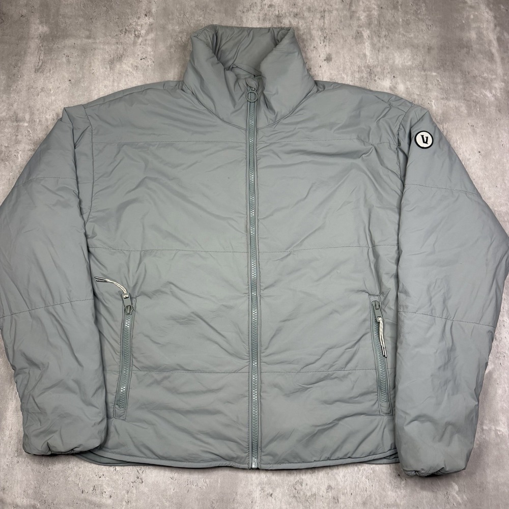 Vuori Canyon Insulated Jacket Womens Size M Light Gray Puffer Full Zip VW532
